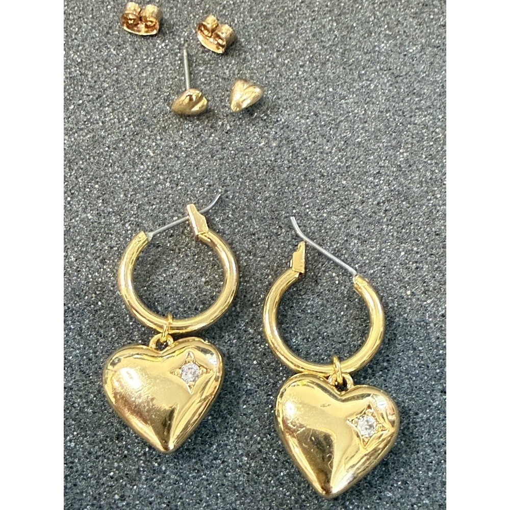 Pair Of Gold Tone Puffy Heart Huggie Hoop Earrings Drop Dangle Starburst Charm
